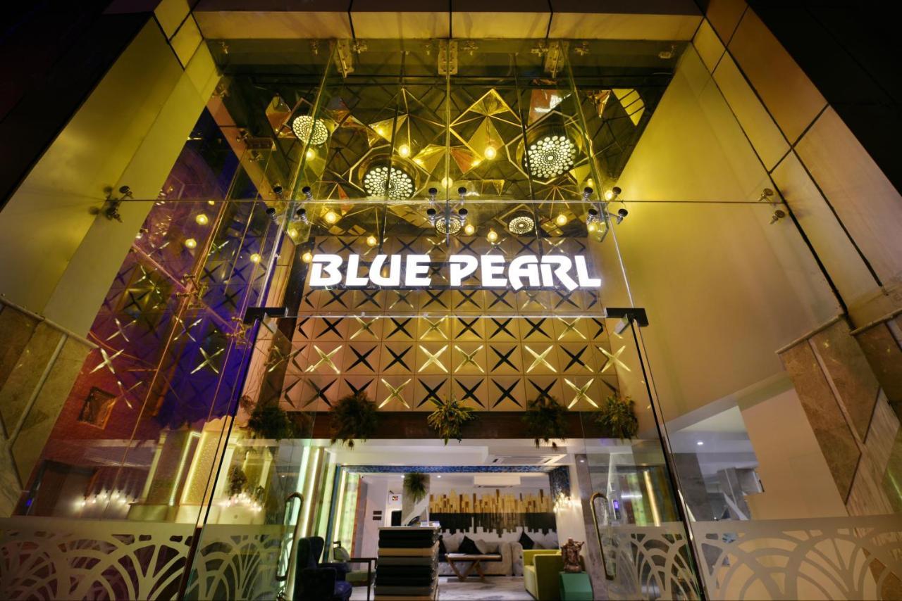 Hotel Blue Pearl New Delhi Exterior photo